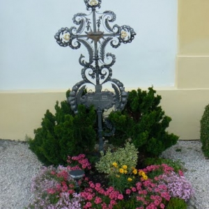 Graves in Bloom in Bavaria