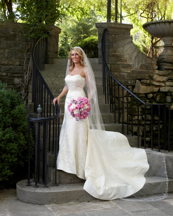 Rachel_Fusner_bridal_bouquet