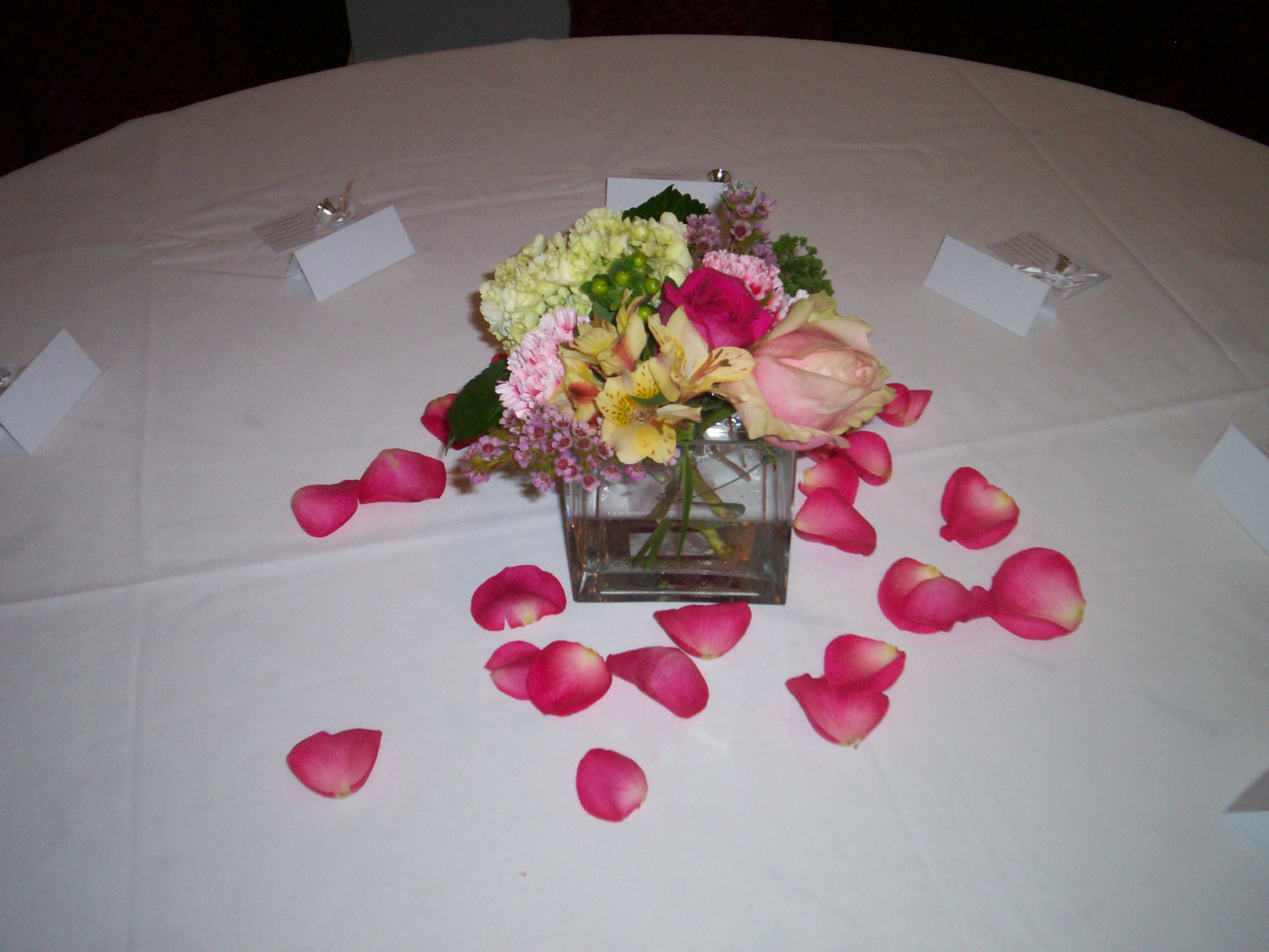 Cube Vase Centerpiece