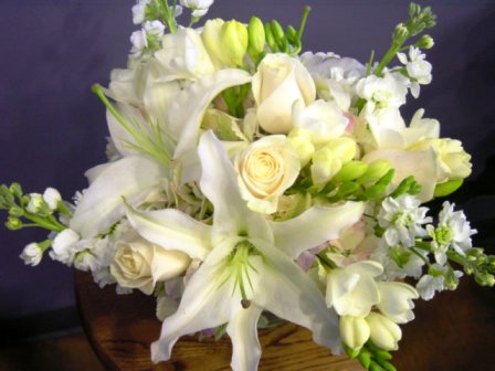 freesia_lily_roses_bouquet