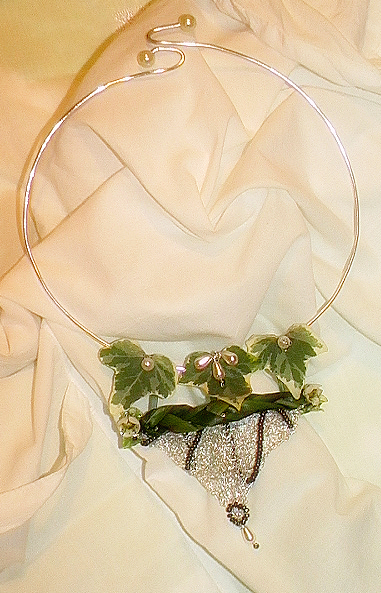 Necklace with Silver Wire and Ivy