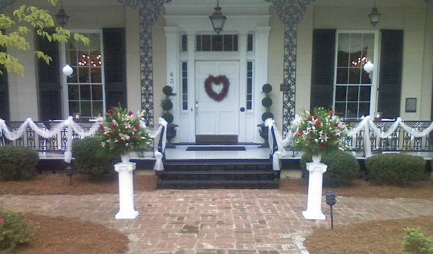 Outdoor Wedding at Old Governors House in Augusta, GA