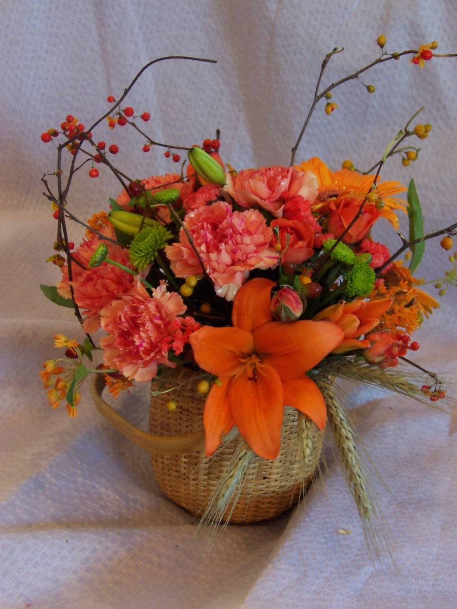 Petite Fall Basket